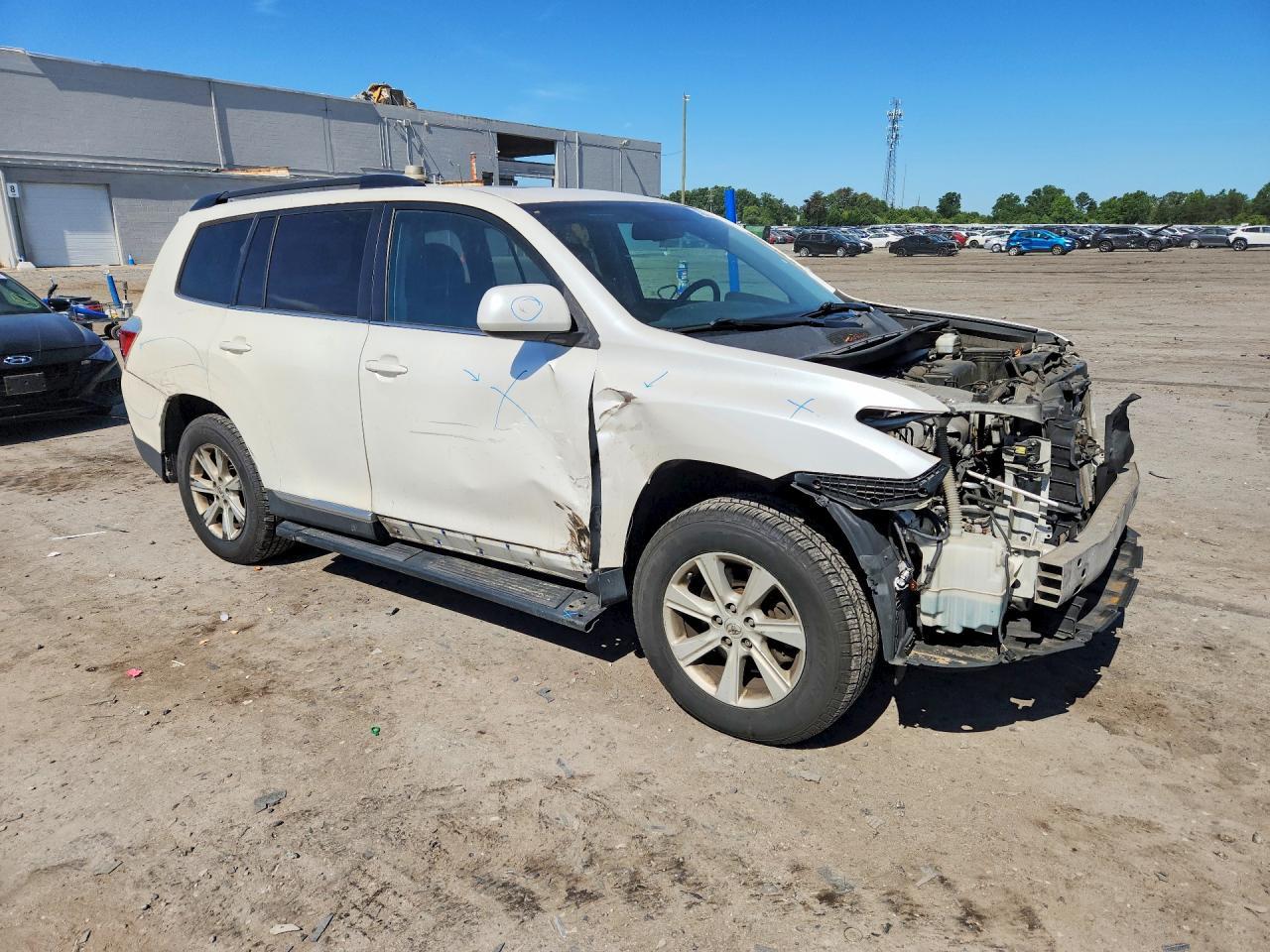 2013 TOYOTA HIGHLANDER