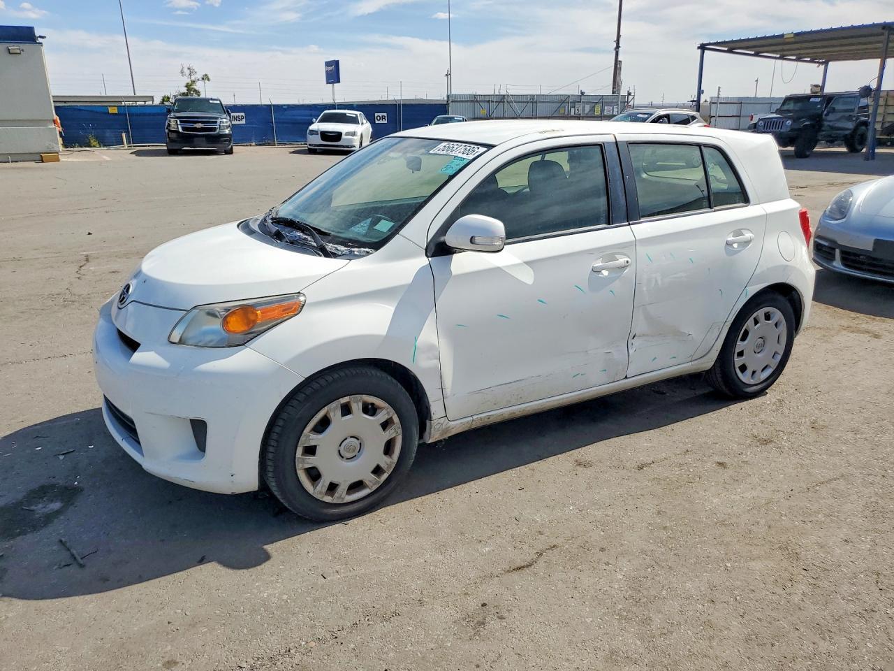 2014 SCION xD