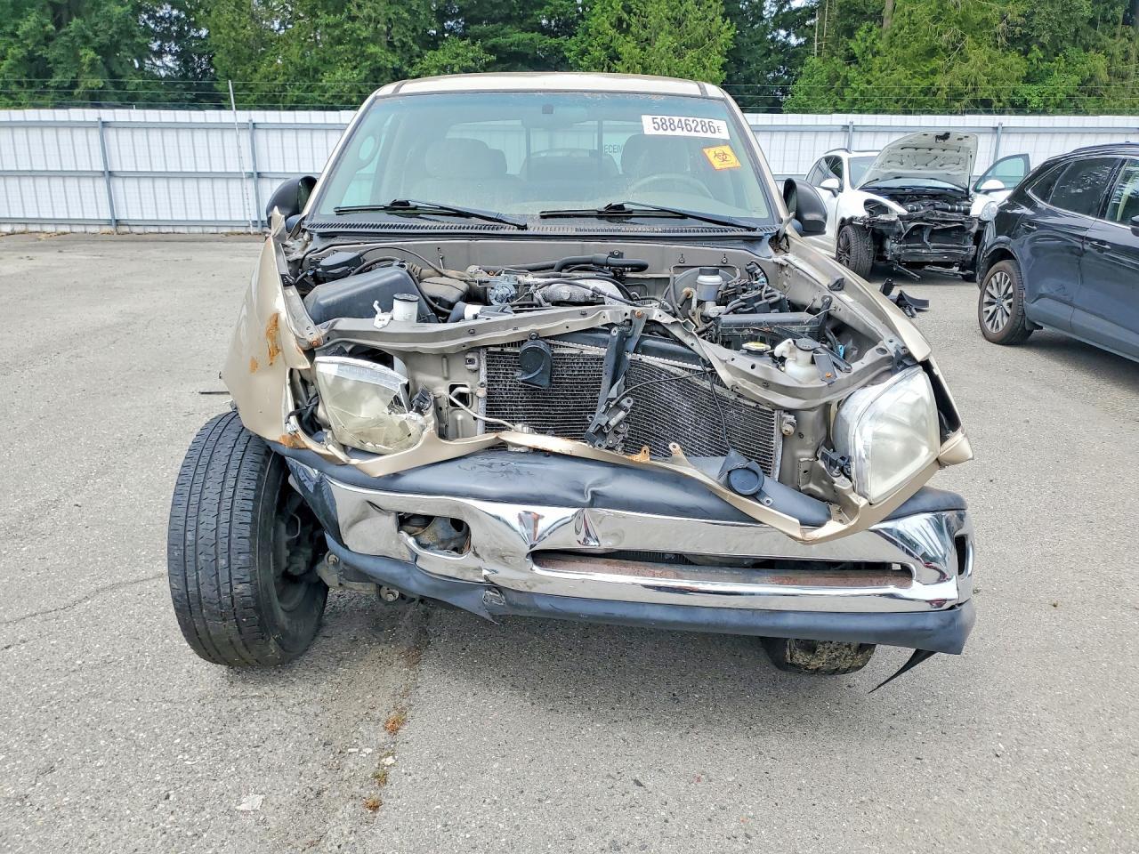 2002 TOYOTA TUNDRA