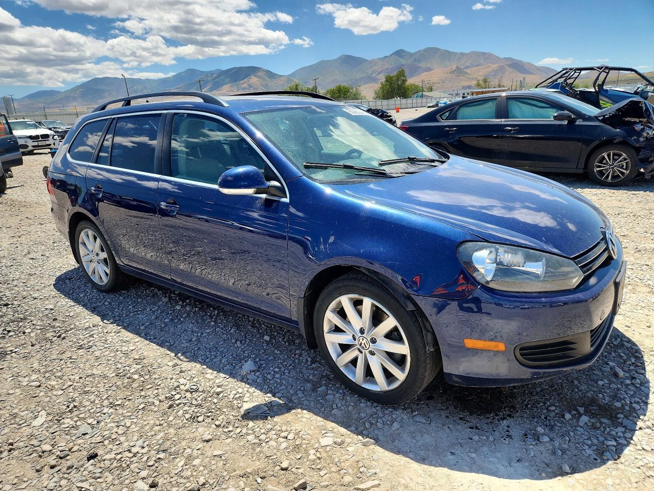2011 VOLKSWAGEN JETTA
