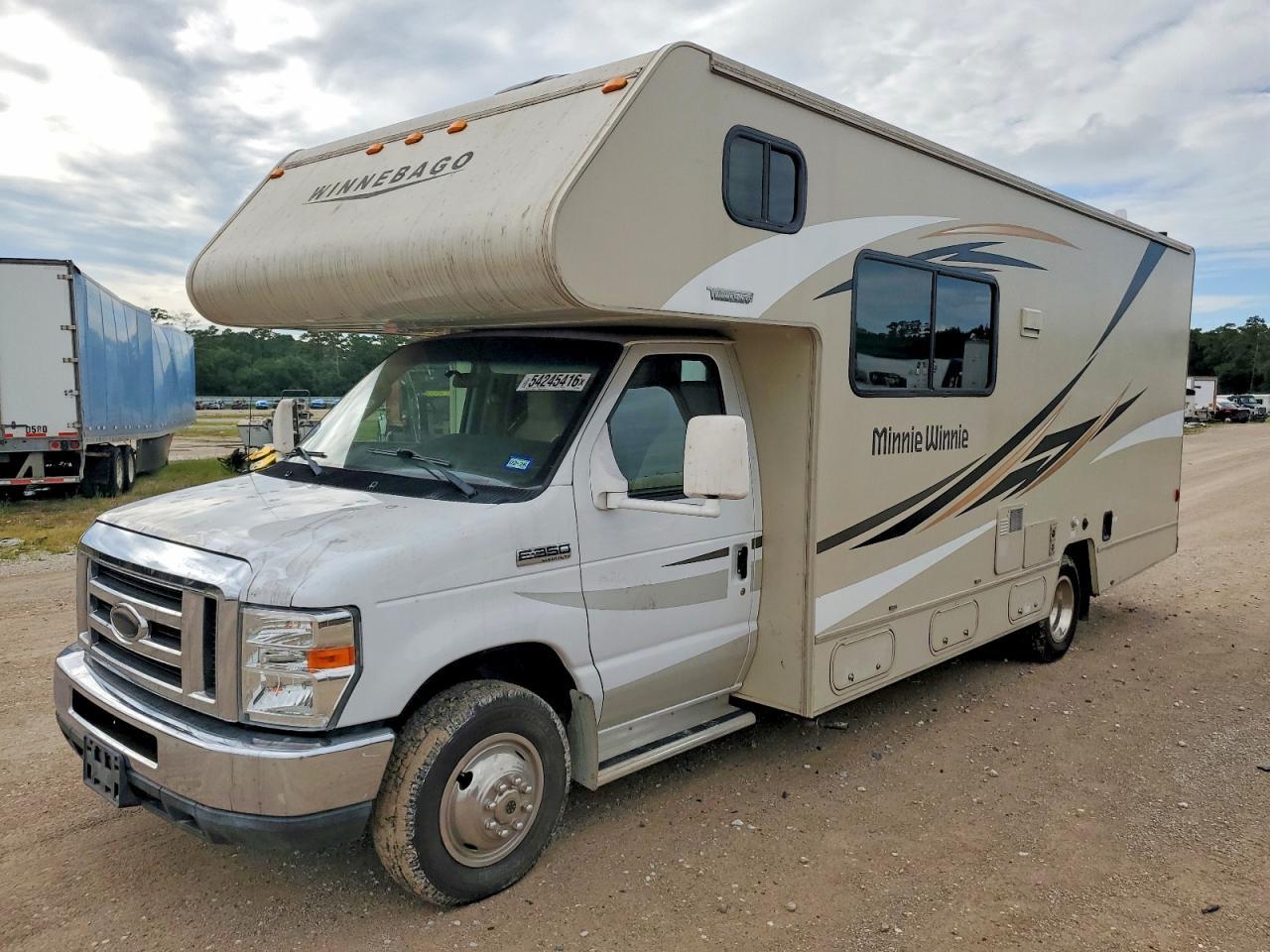 2015 FORD Motorhome