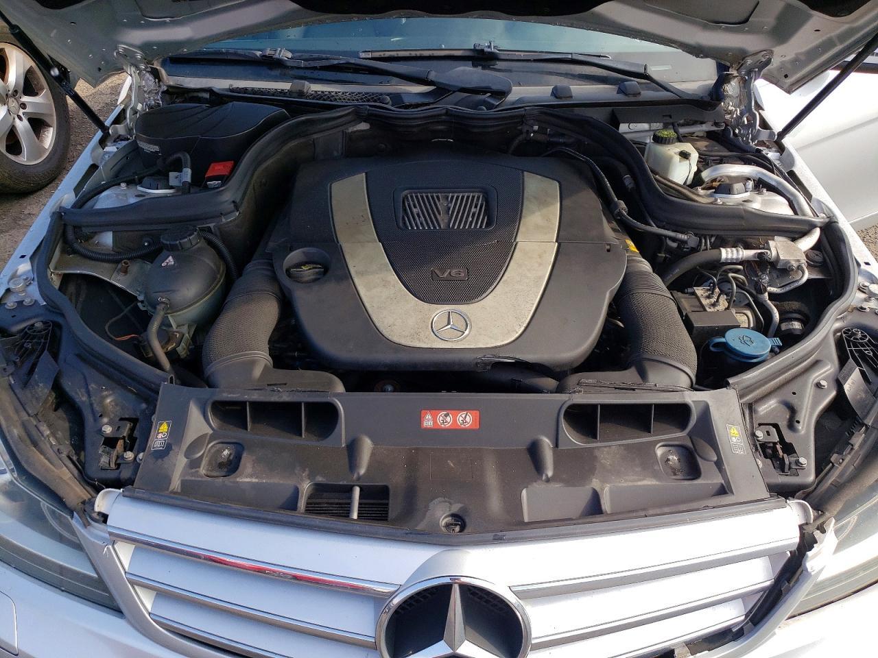 2012 MERCEDES-BENZ C-CLASS
