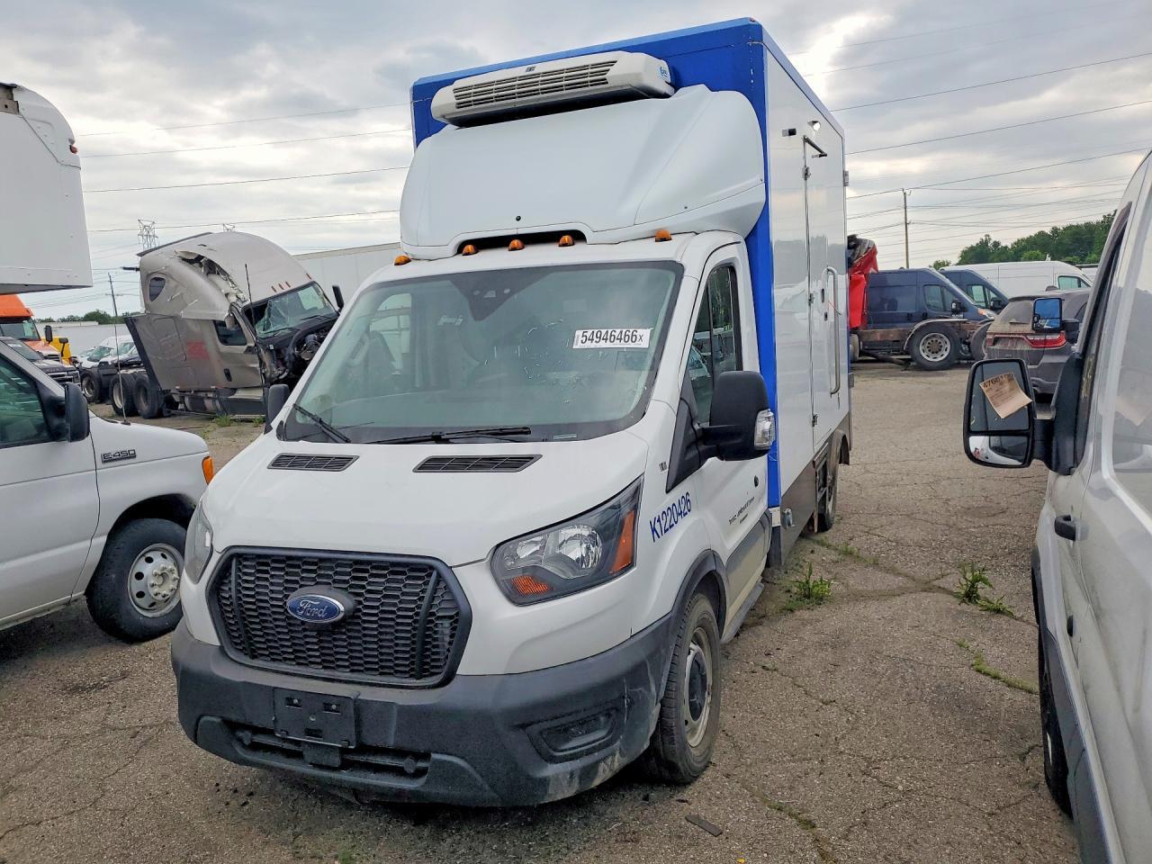 2023 FORD Transit