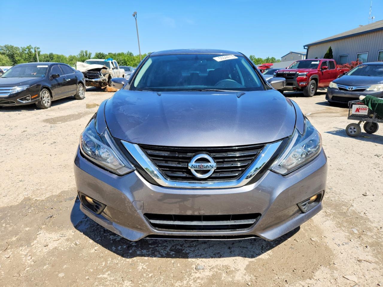 2017 NISSAN ALTIMA