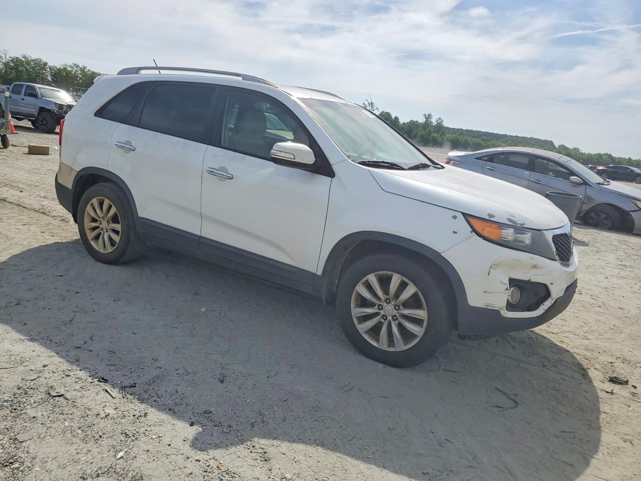 2011 KIA SORENTO