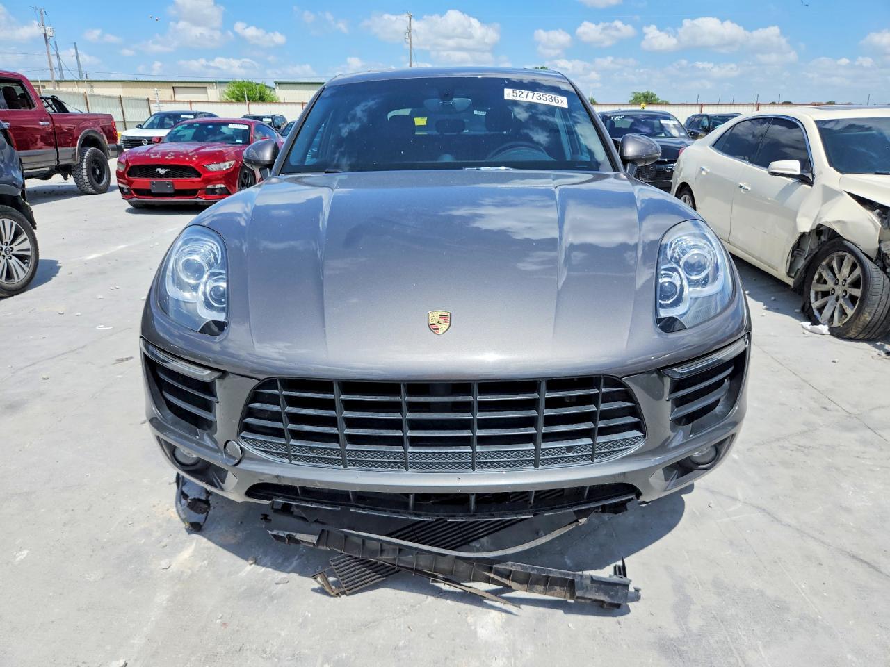 2015 PORSCHE Macan