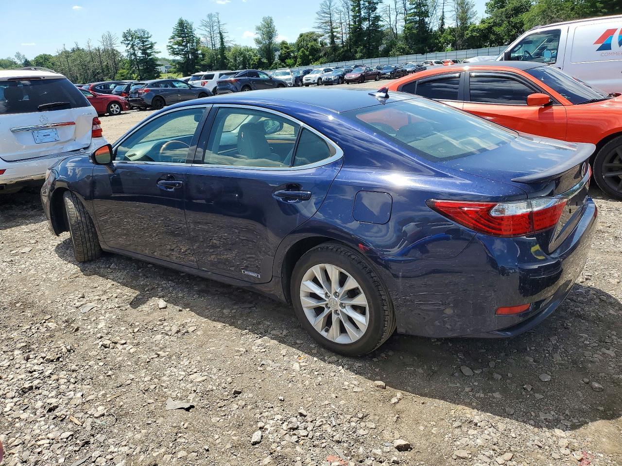 2013 LEXUS ES 300H