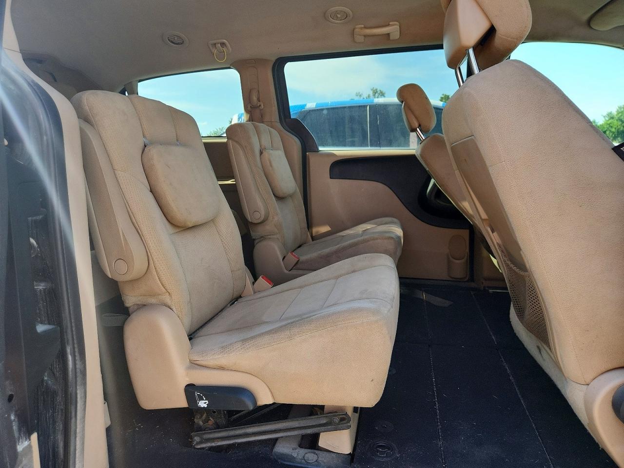 2013 DODGE GRAND CARAVAN