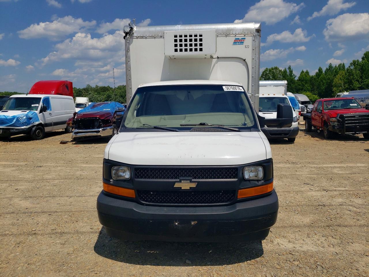 2017 CHEVROLET EXPRESS 2500