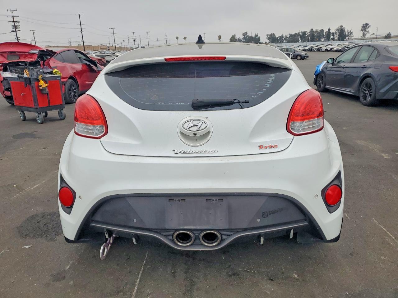 2016 HYUNDAI VELOSTER