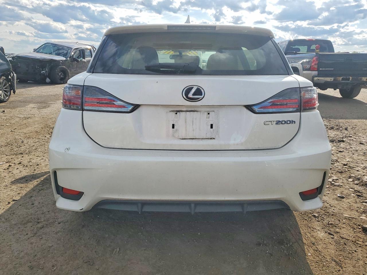 2015 LEXUS CT 200