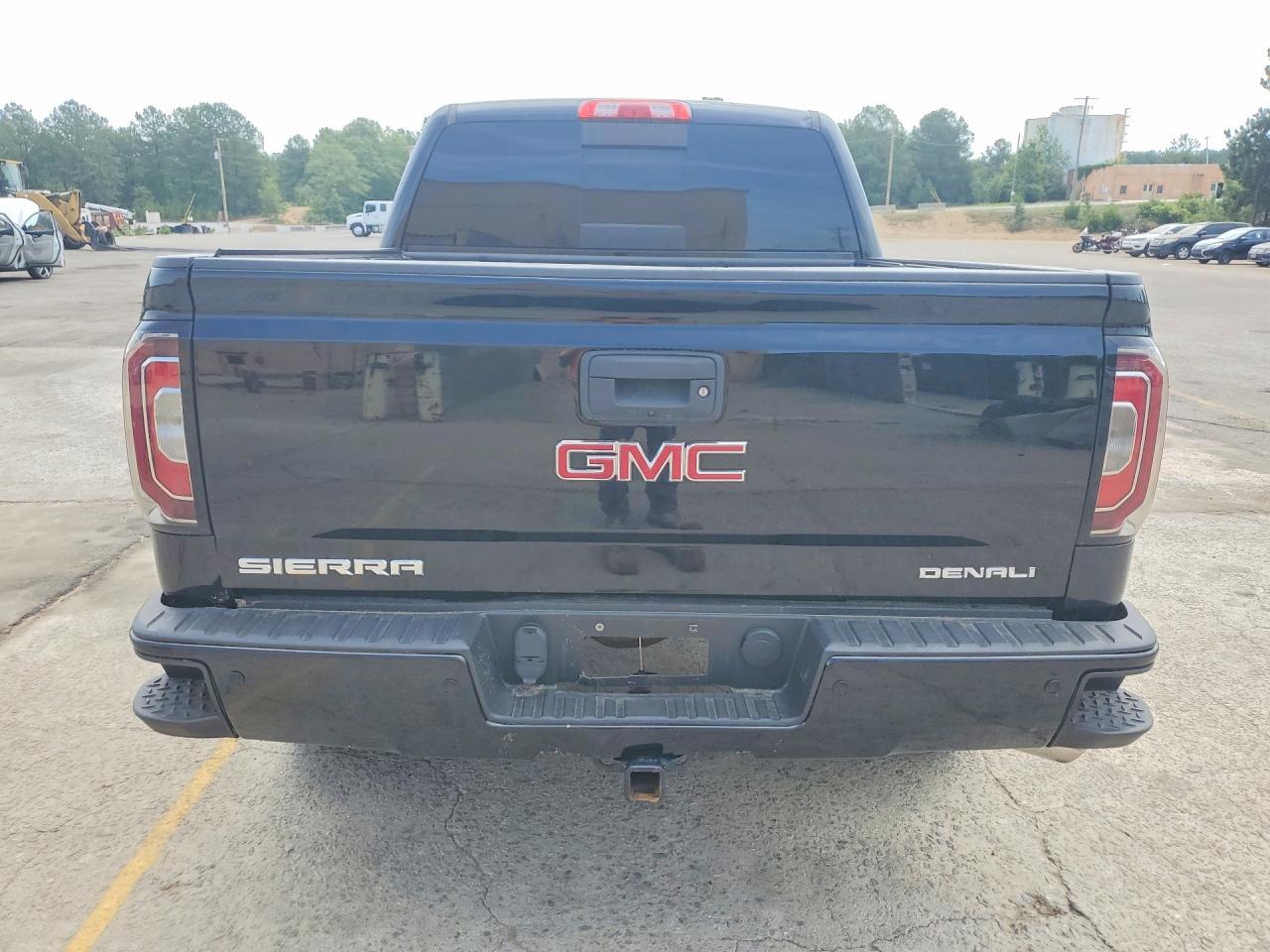 2017 GMC Sierra