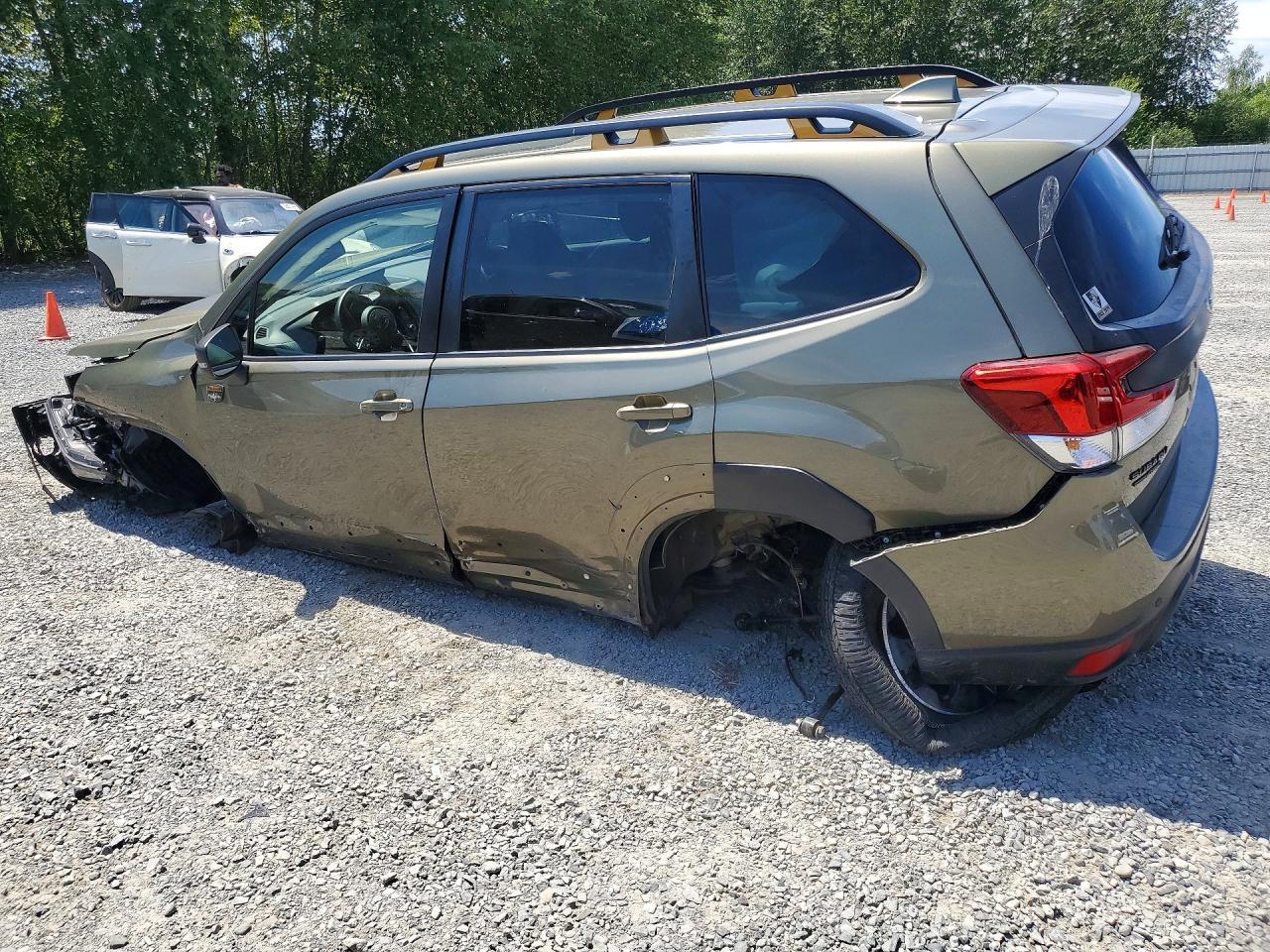 2023 SUBARU FORESTER