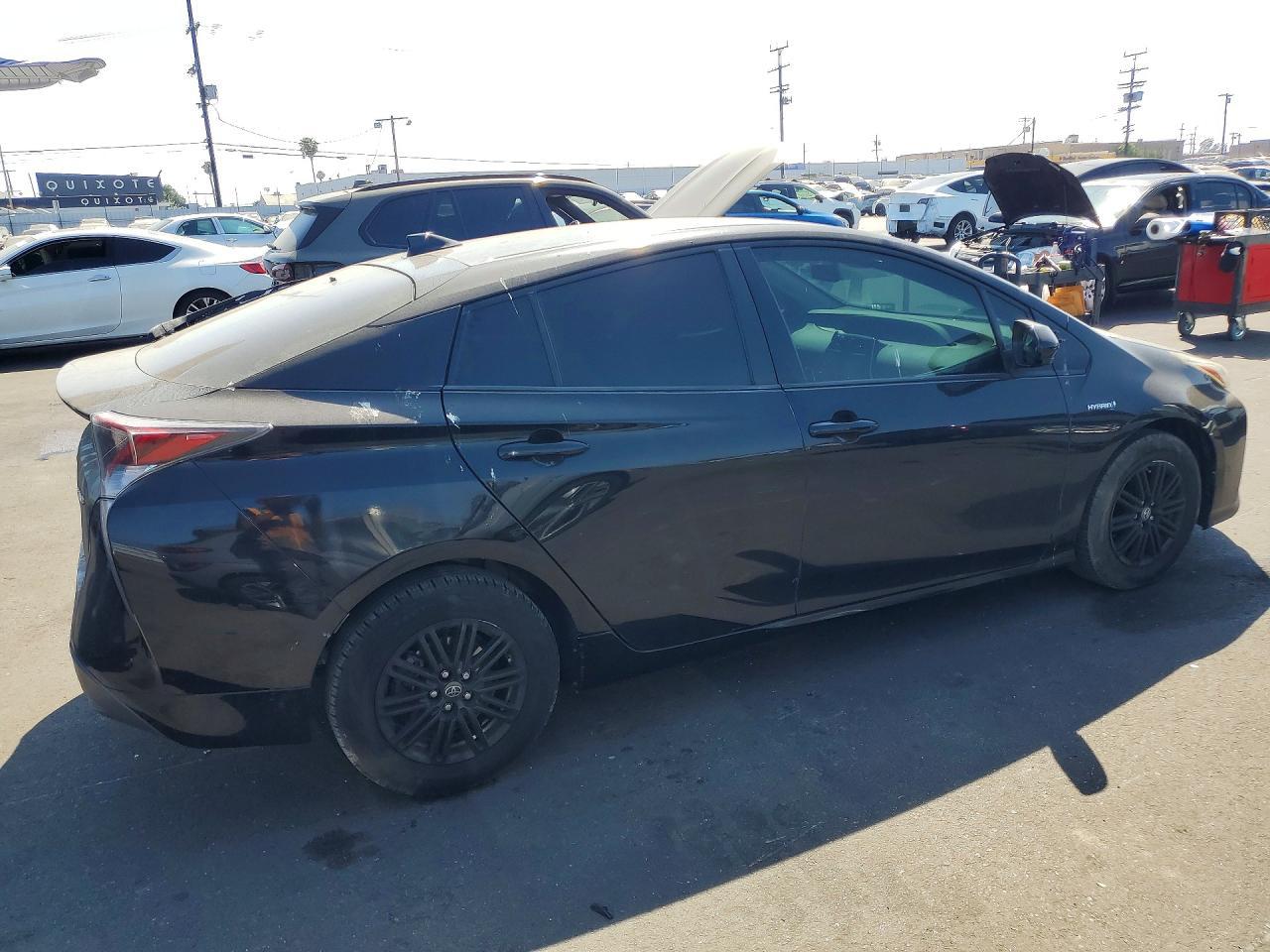 2017 TOYOTA PRIUS