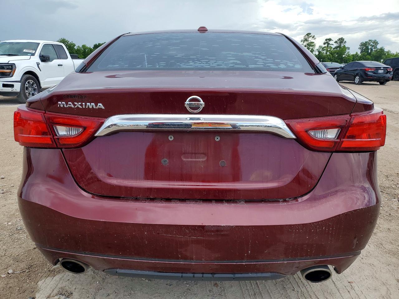 2017 NISSAN Maxima