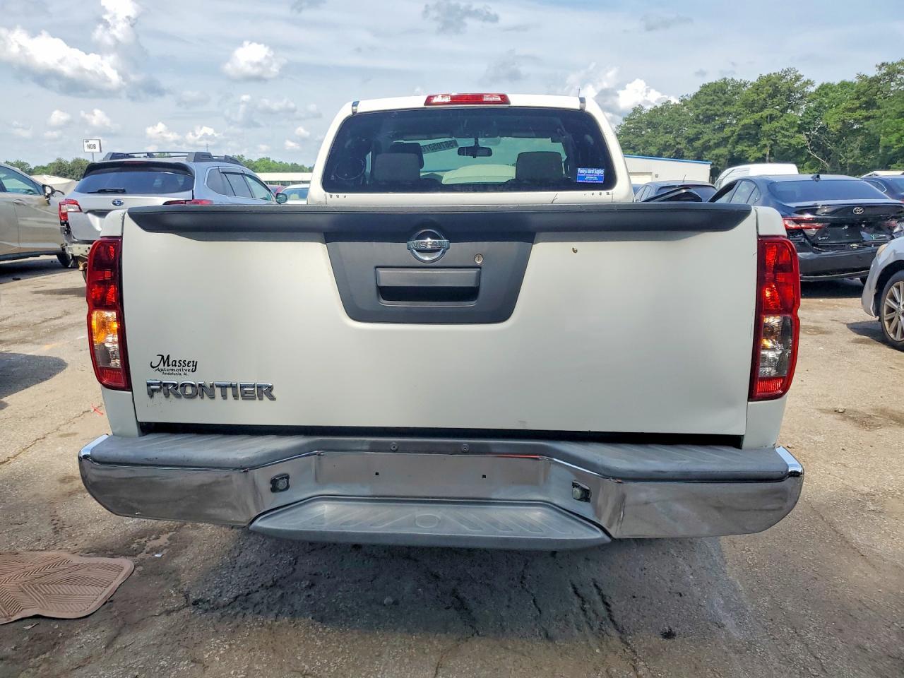 2013 NISSAN Frontier