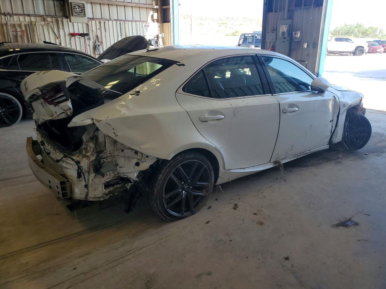 2015 LEXUS IS 250