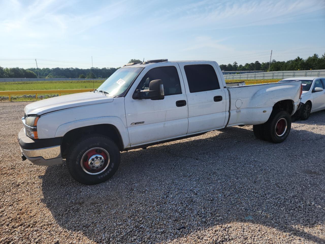 2004 CHEVROLET Silverado 3500