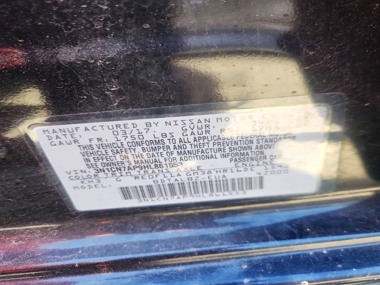 2017 NISSAN VERSA