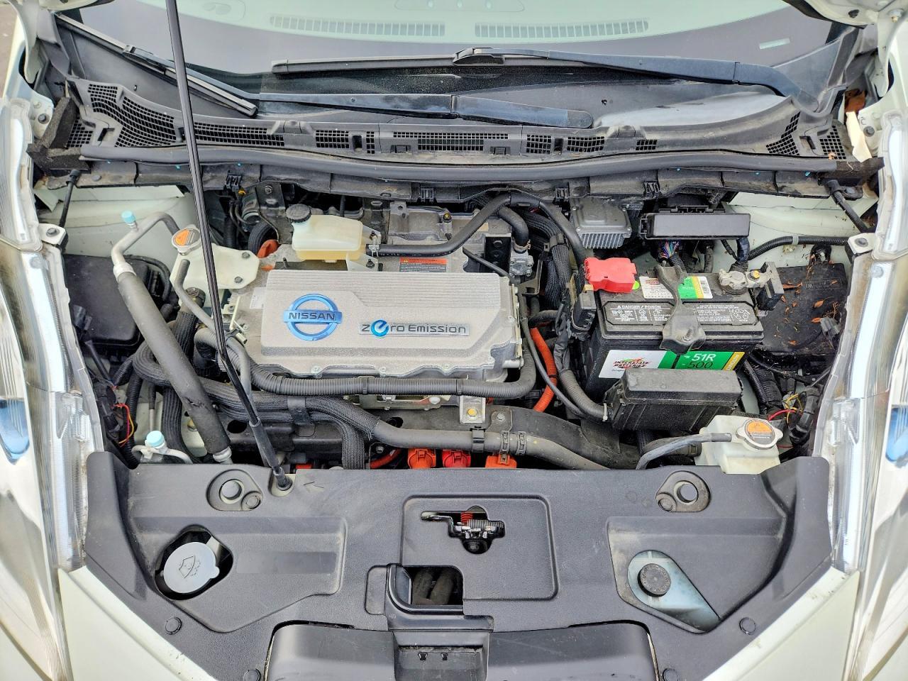2012 NISSAN LEAF
