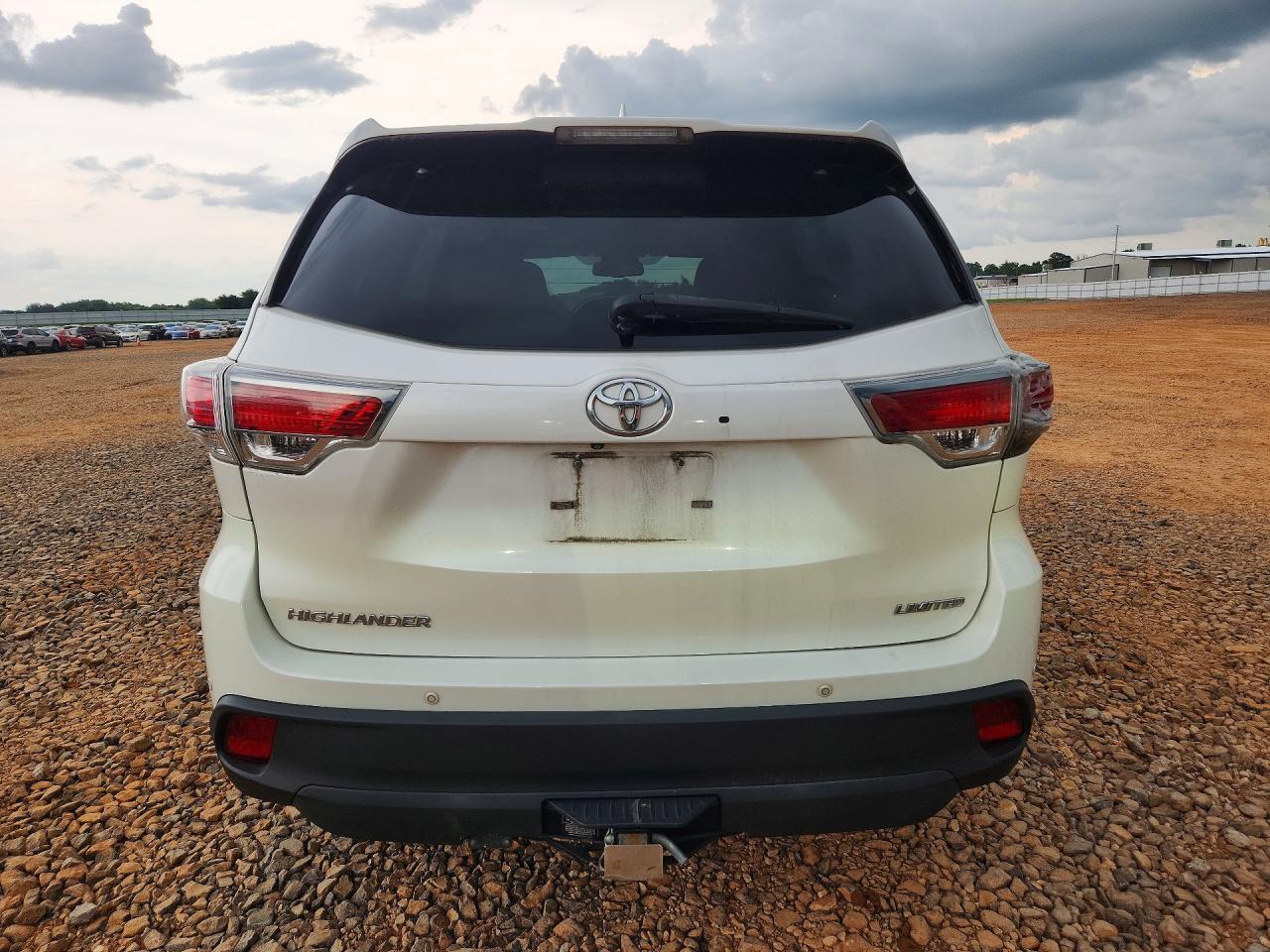 2014 TOYOTA HIGHLANDER
