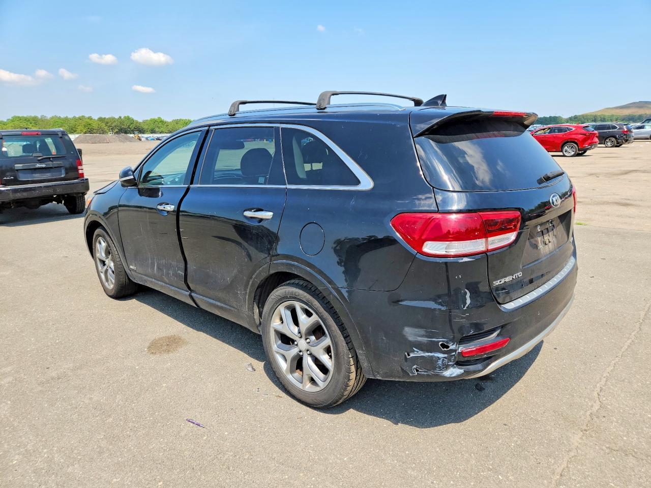 2018 KIA SORENTO