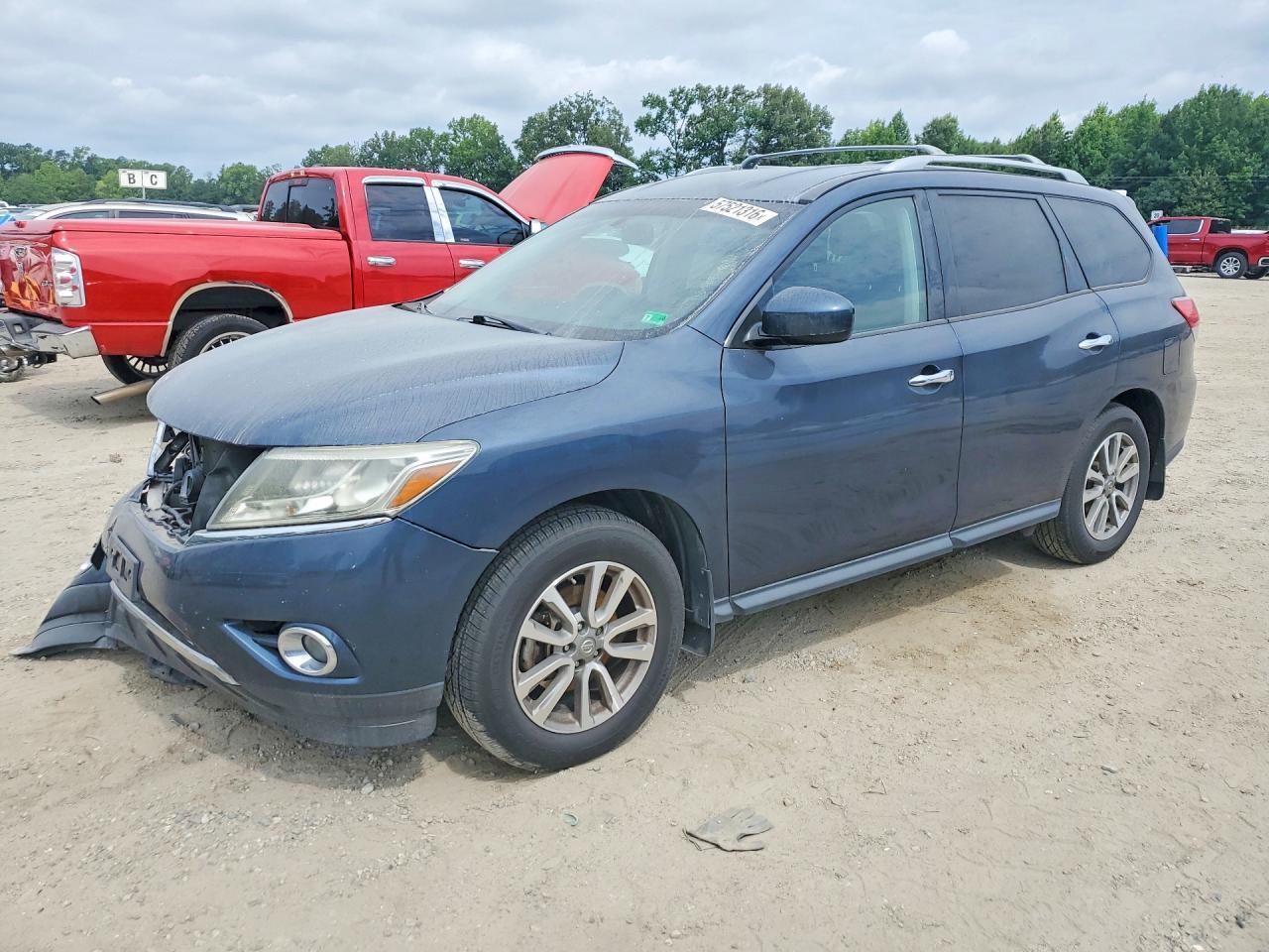 2016 NISSAN PATHFINDER