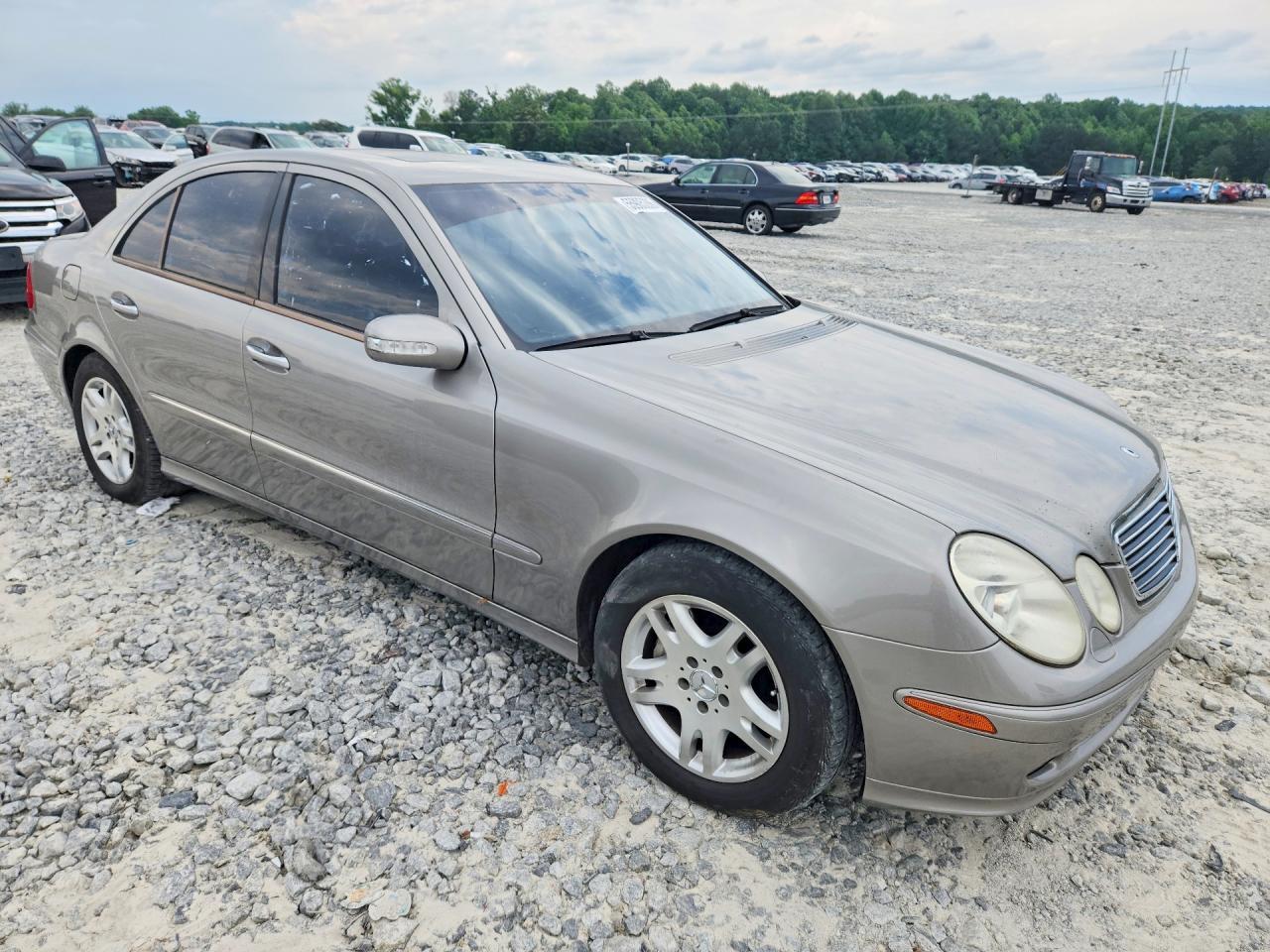 2006 MERCEDES-BENZ E-Class