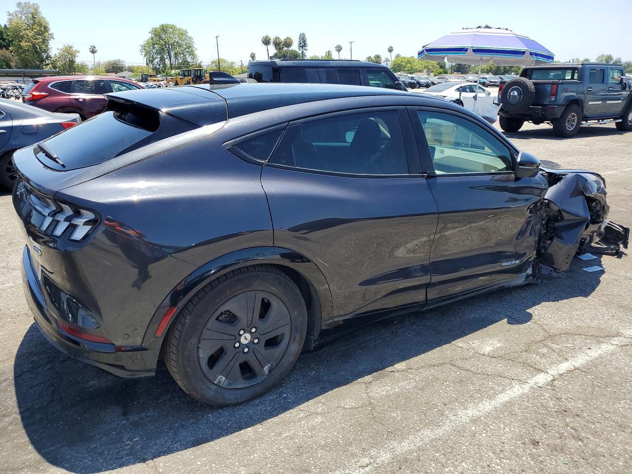 2021 FORD Mustang Mach-E