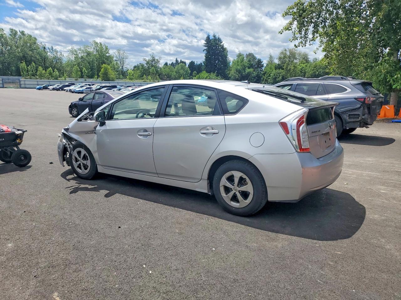 2013 TOYOTA PRIUS