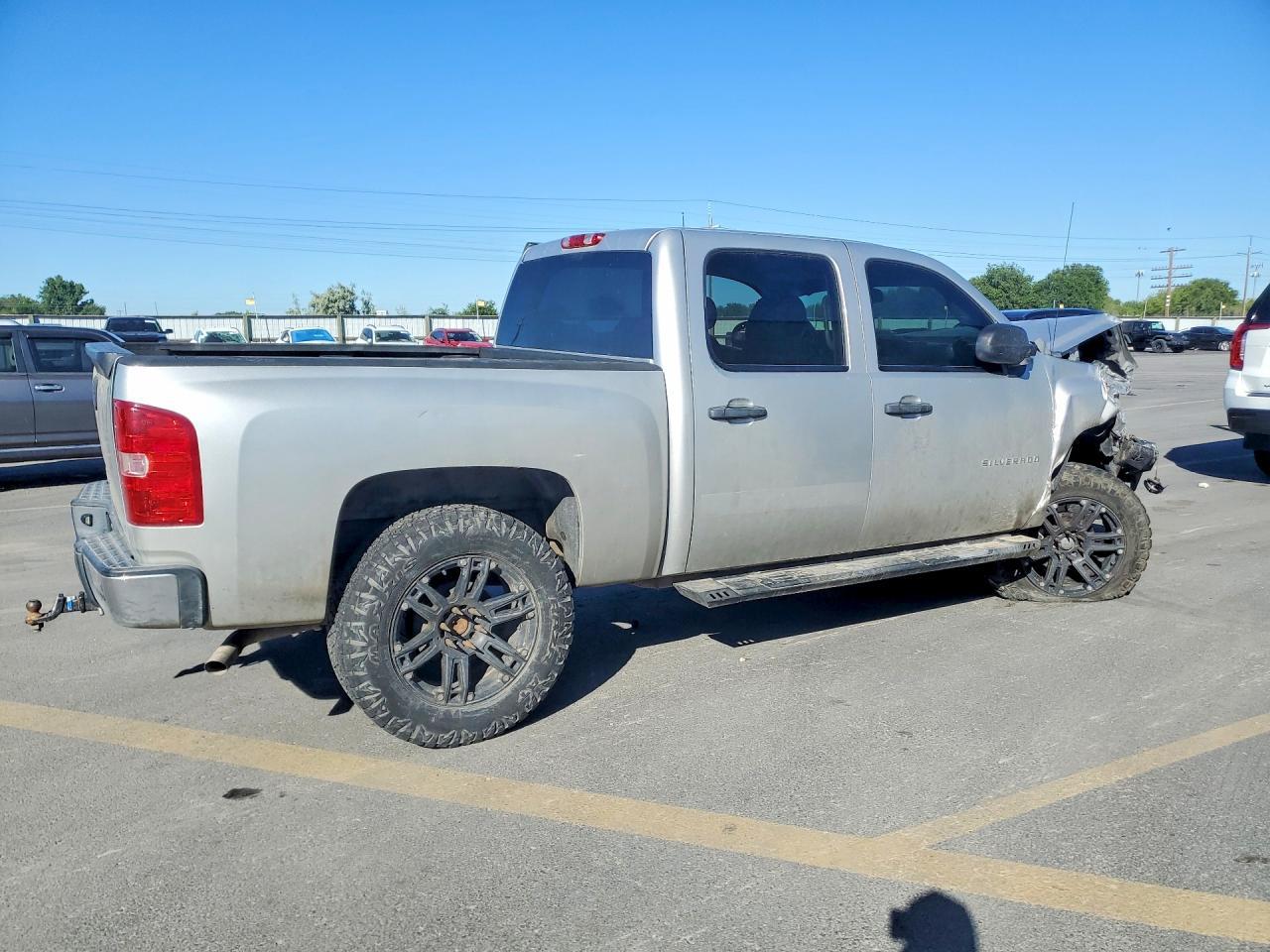 2011 CHEVROLET SILVERADO 1500