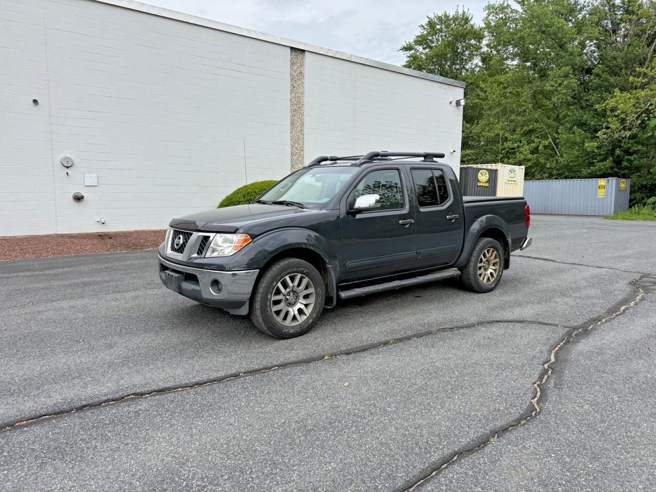 2012 NISSAN Frontier