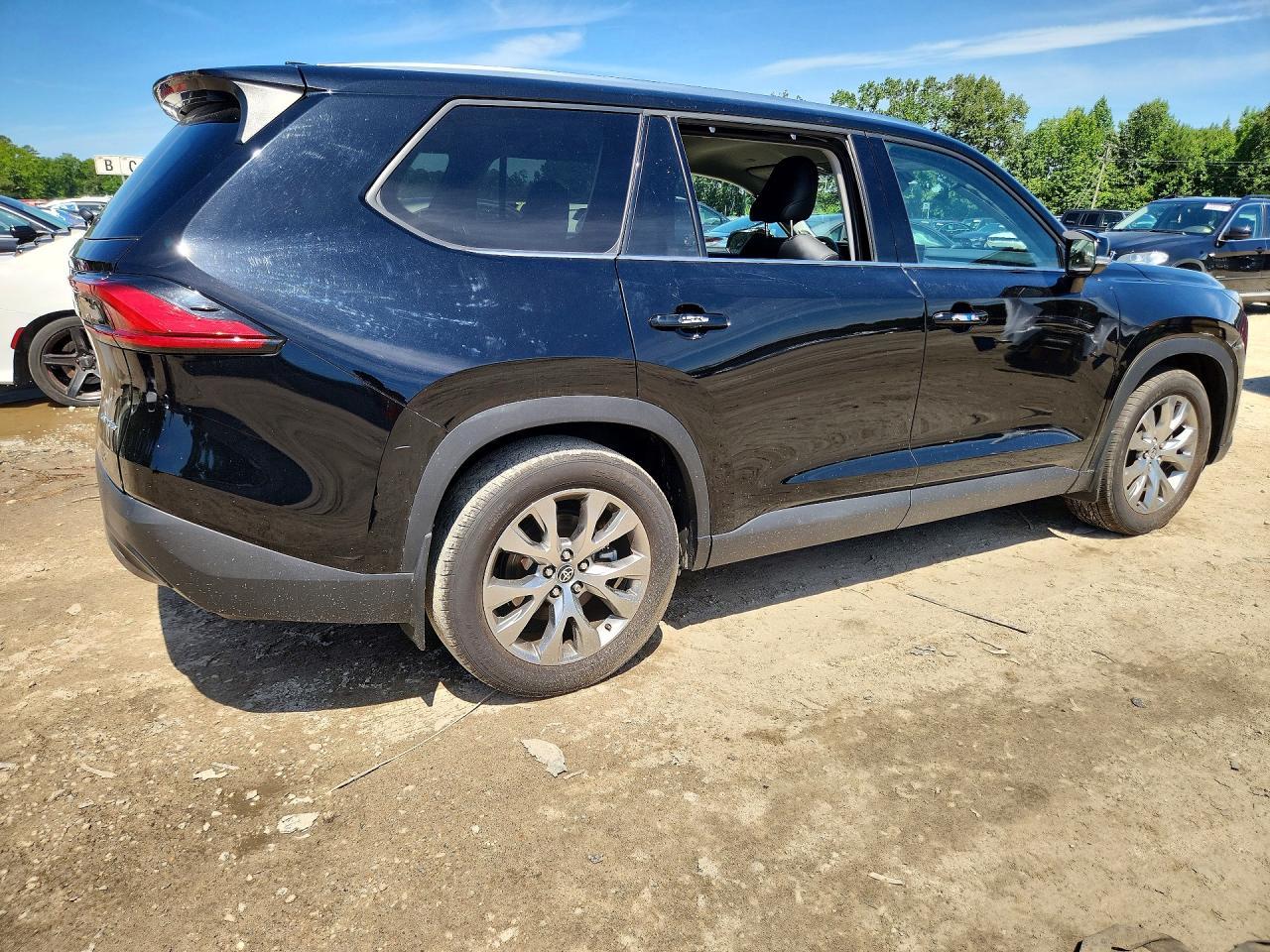 2024 TOYOTA HIGHLANDER
