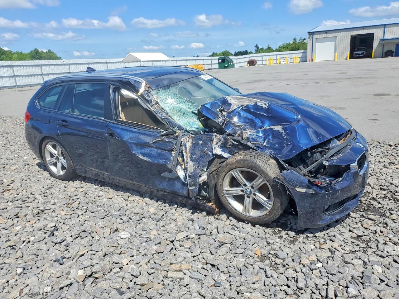2014 BMW 3 SERIES