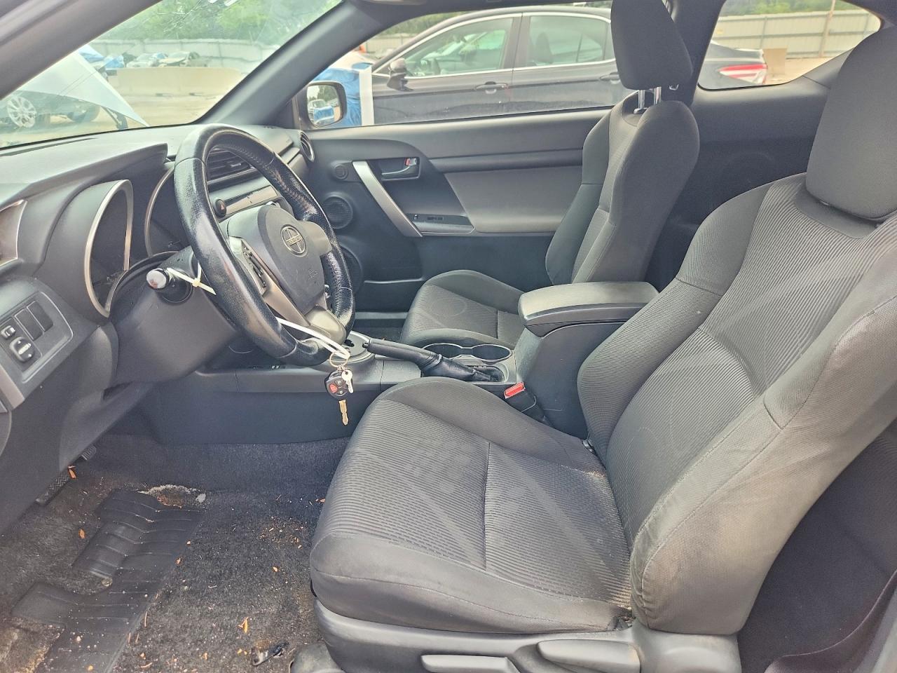 2013 SCION TC