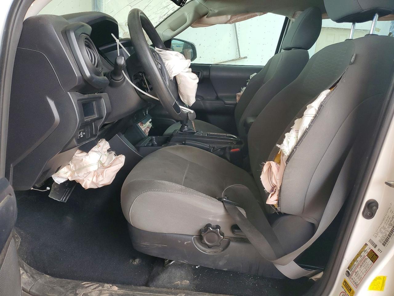 2017 TOYOTA TACOMA