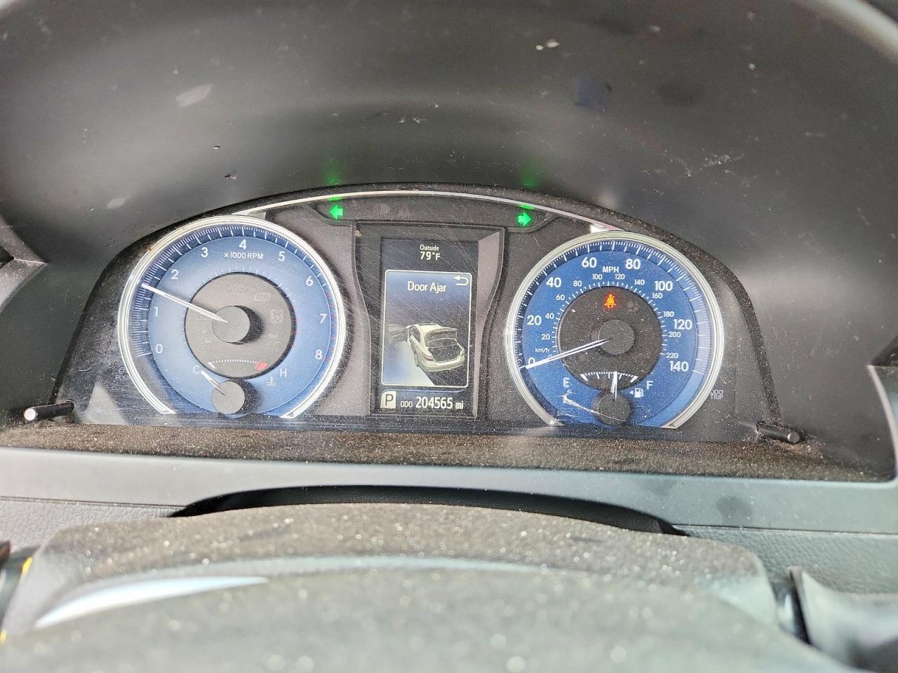 2016 TOYOTA CAMRY
