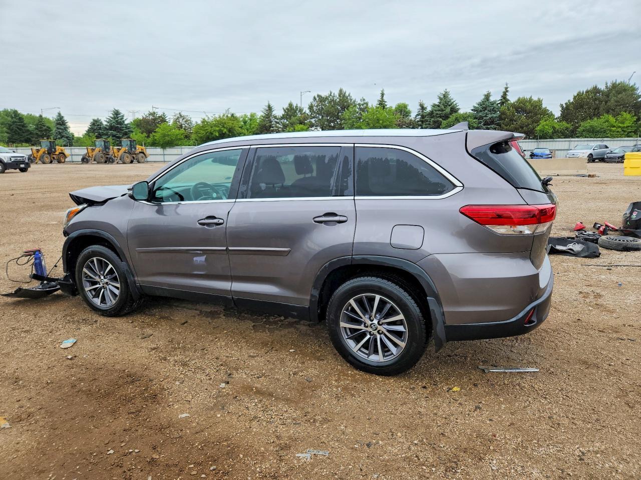 2019 TOYOTA HIGHLANDER