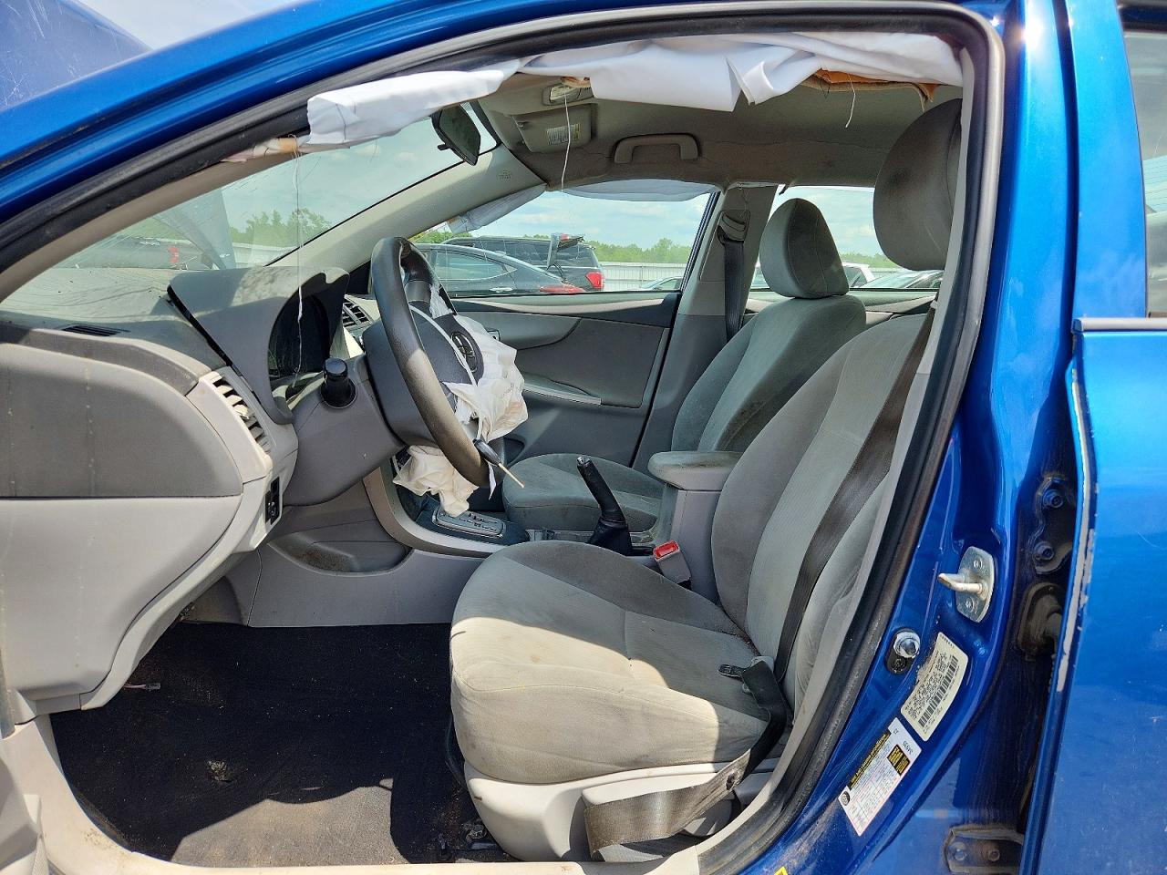 2010 TOYOTA COROLLA