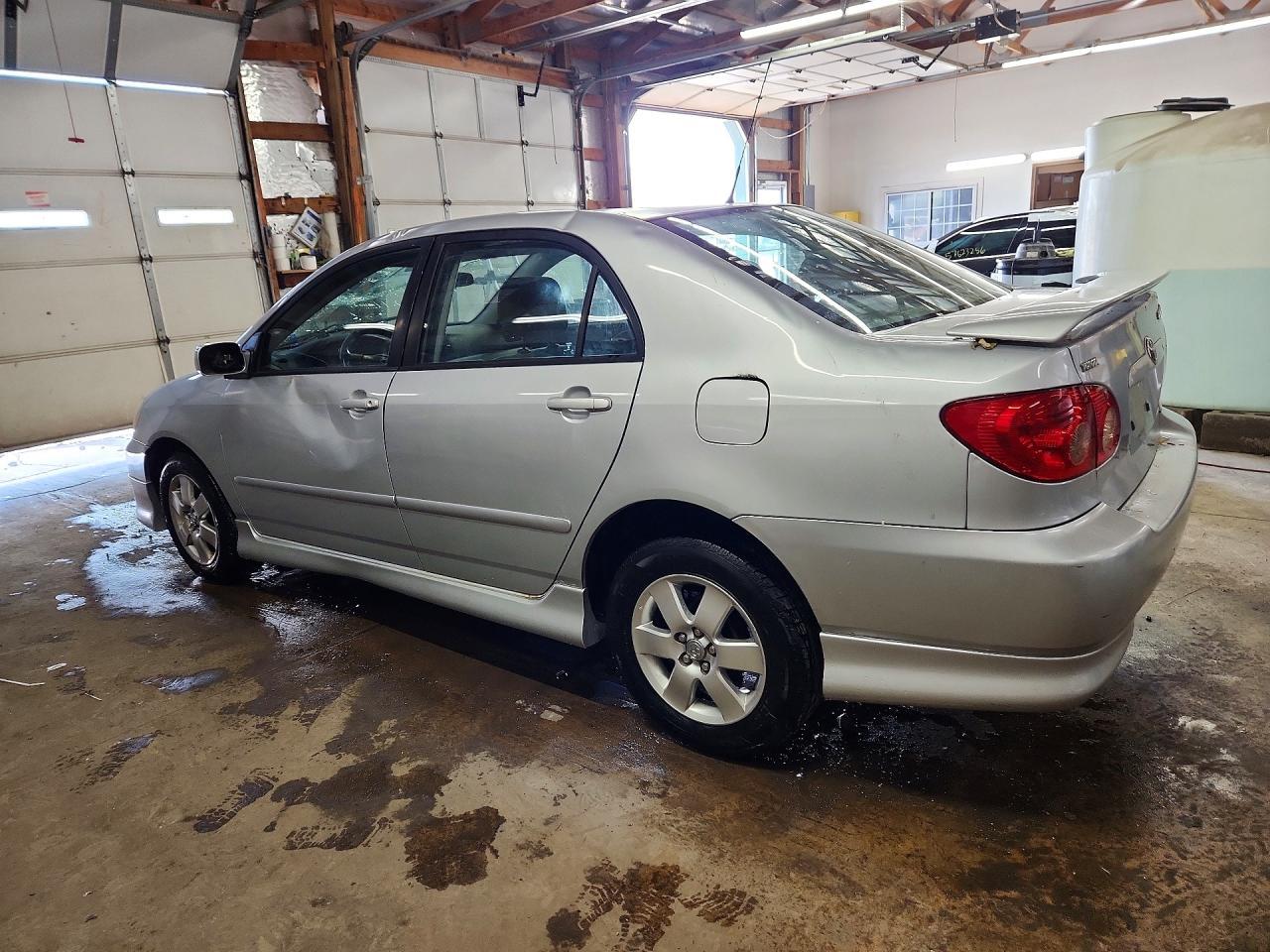 2006 TOYOTA COROLLA