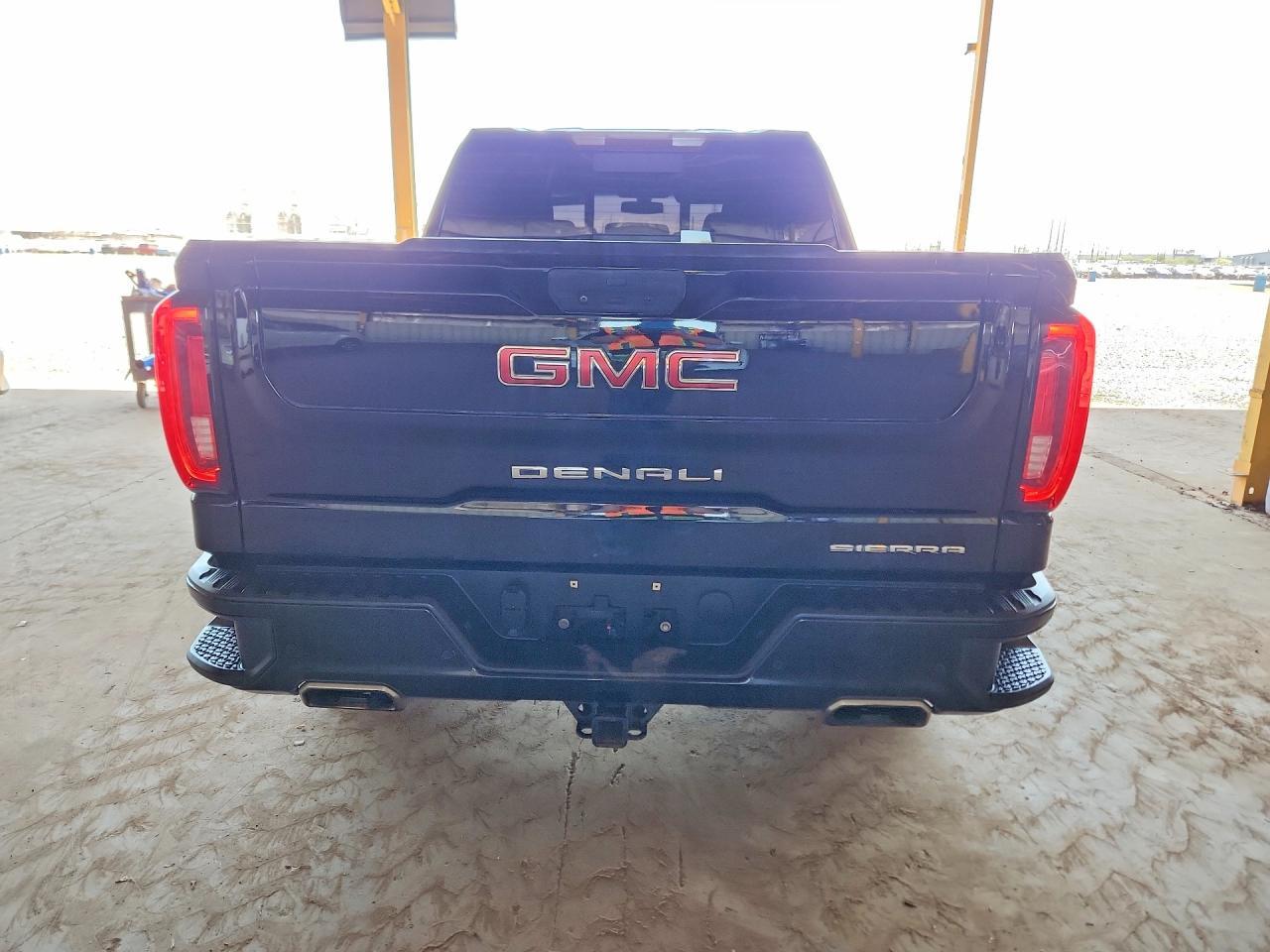 2021 GMC Sierra