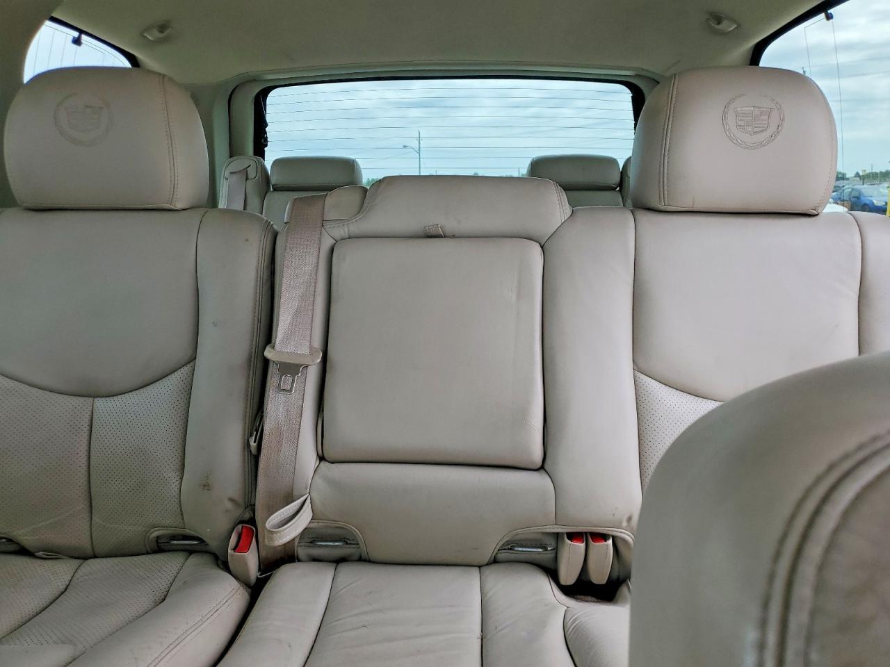 2003 CADILLAC ESCALADE