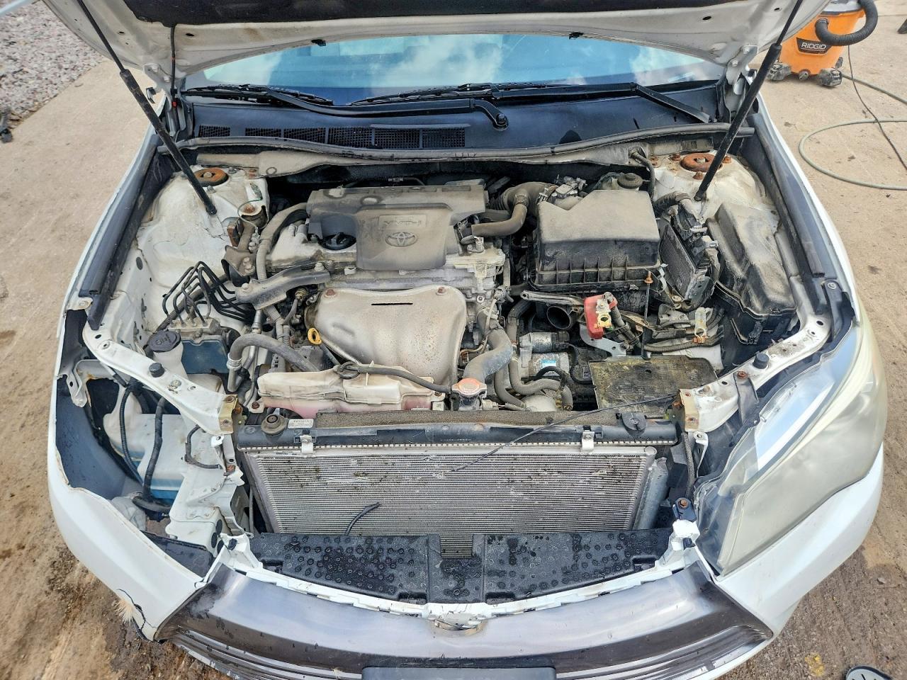 2016 TOYOTA CAMRY