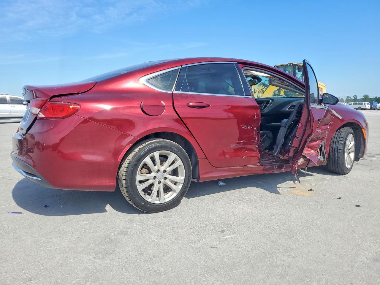 2016 CHRYSLER 200