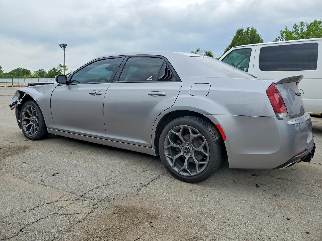 2015 CHRYSLER 300