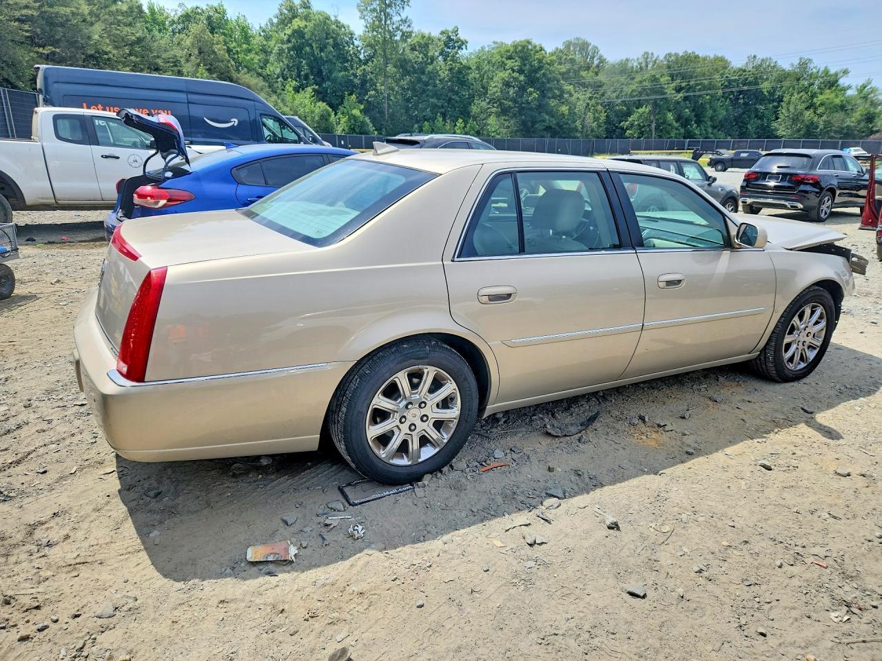 2009 CADILLAC DTS