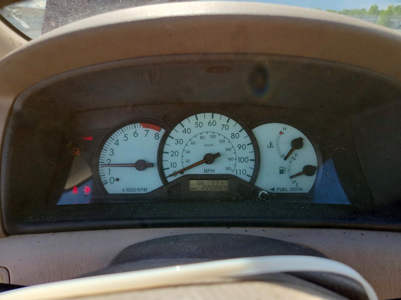 2004 TOYOTA COROLLA