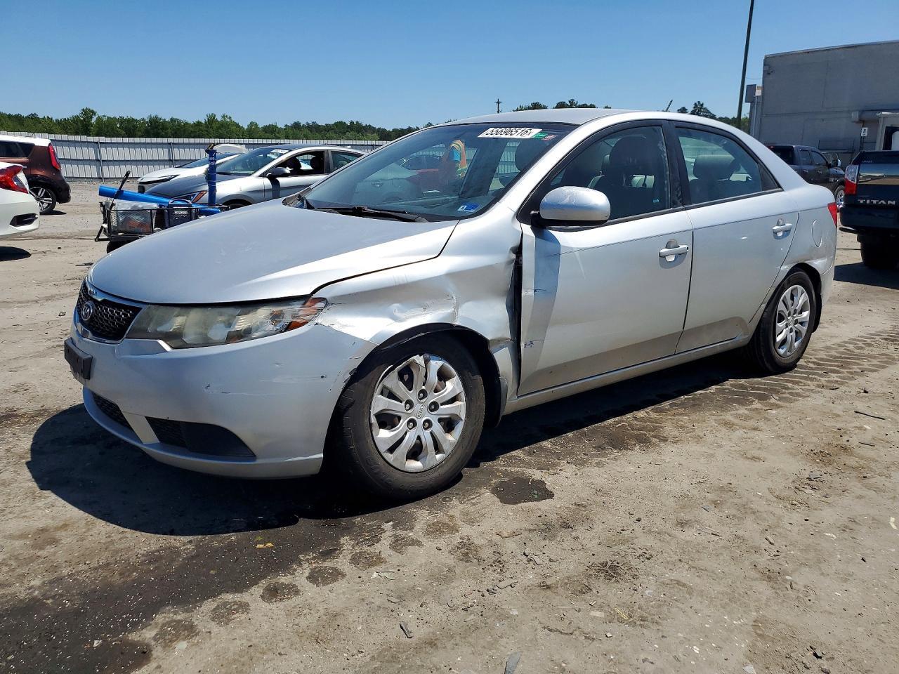 2011 KIA FORTE