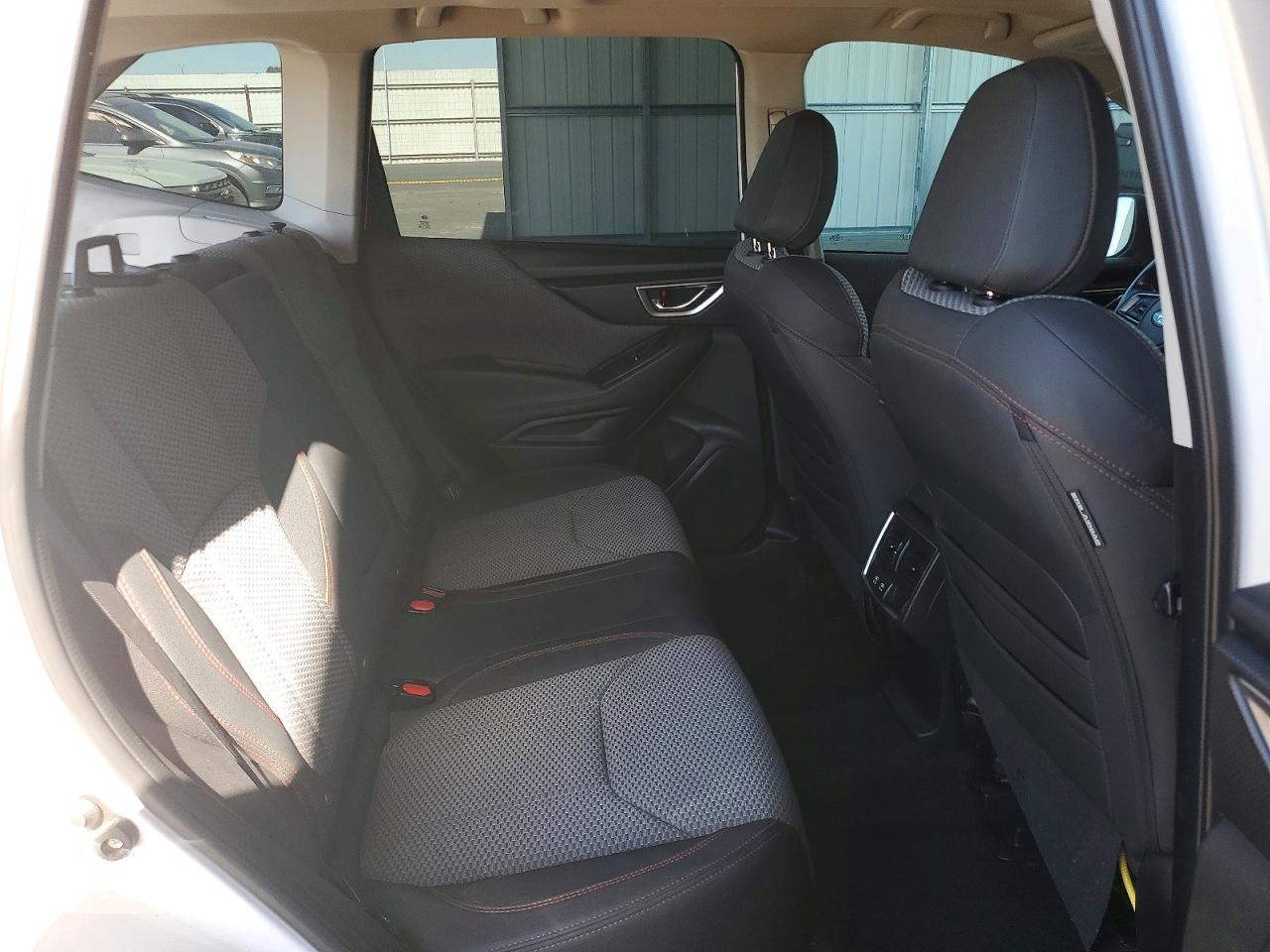 2020 SUBARU FORESTER