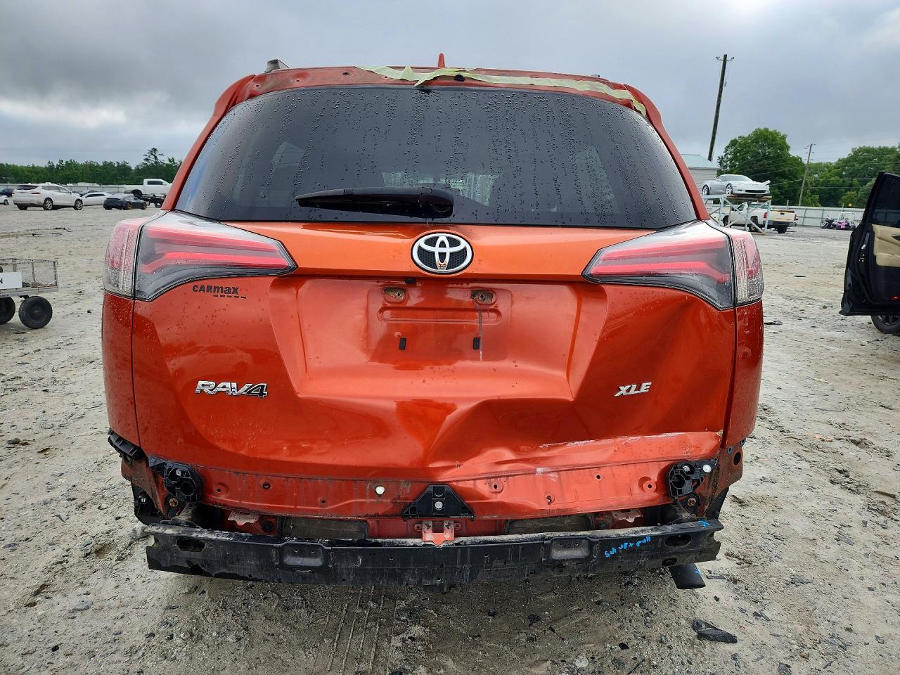 2016 TOYOTA RAV4